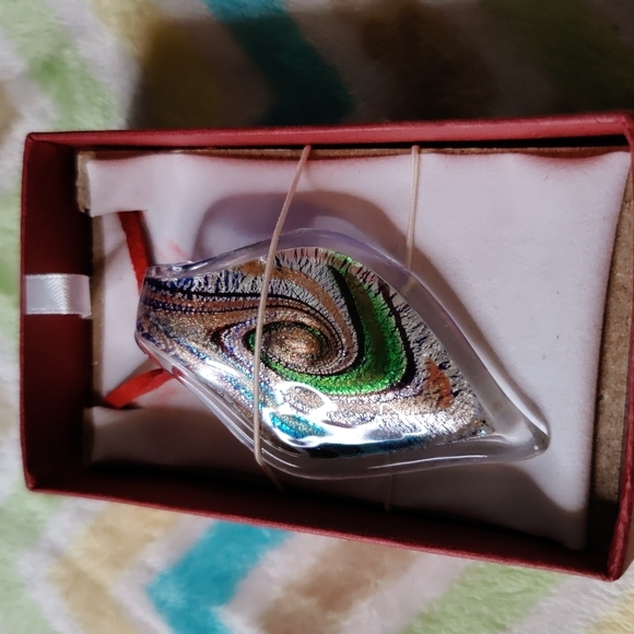 8. Made in Italy Murano Glass Necklace on Leather Cord - Picture 4 of 4